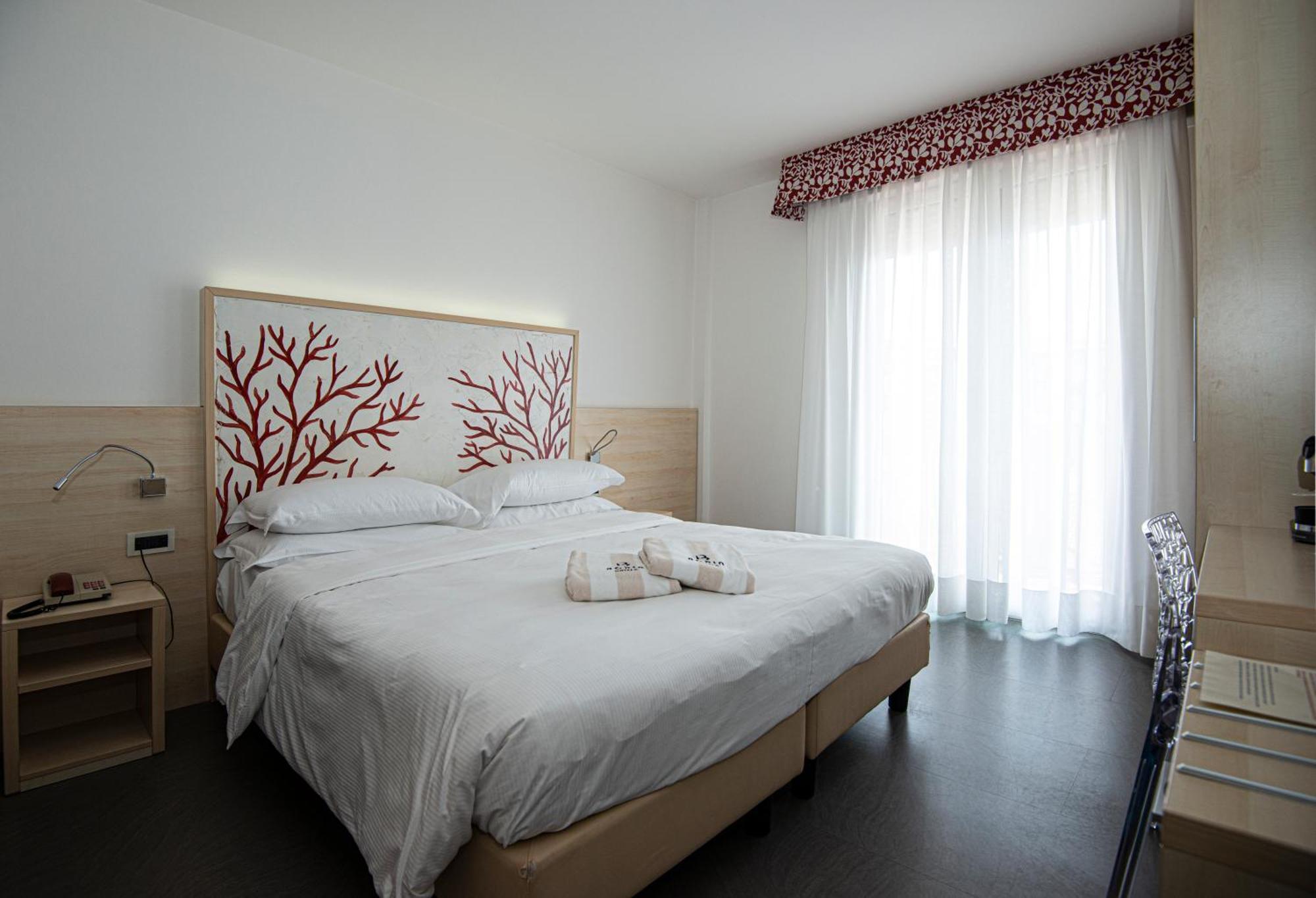 Hotel Savoy Каорле Экстерьер фото